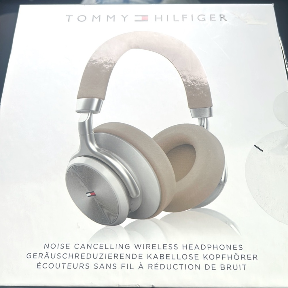Tommy Hilfiger Wireless Headphones